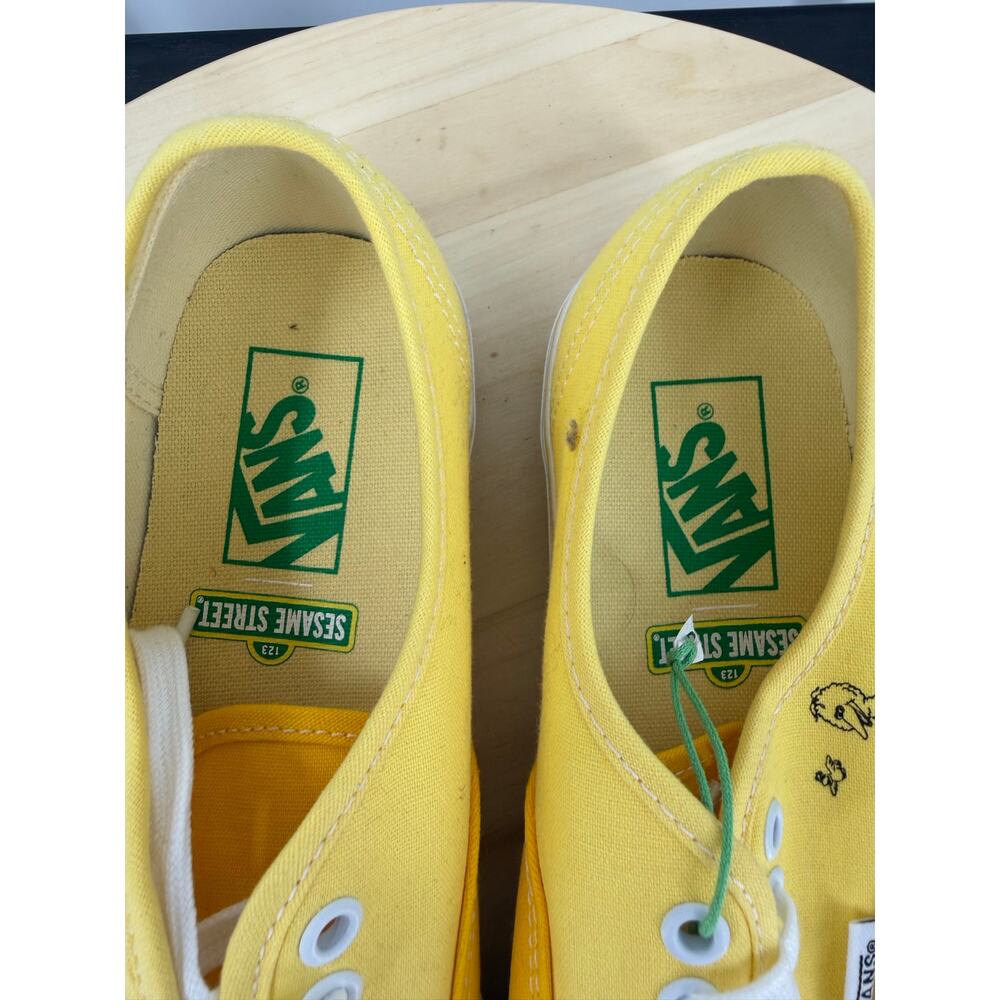 Vans x Sesame Street Authentic Sneakers Womens 8 Shoes Yellow Cartoon - Picture 4 of 10